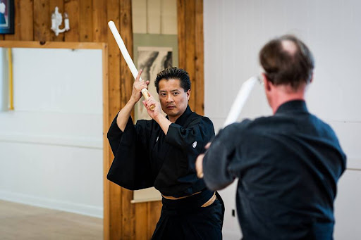 Sensei Douglas tong escuela en canada Yagyu shinkage ryu